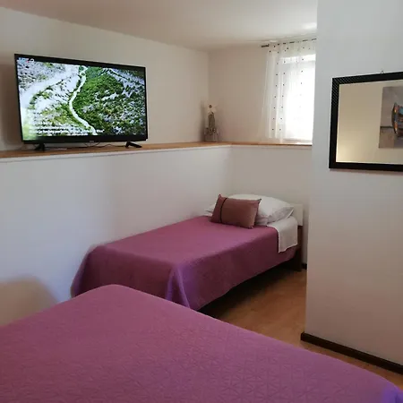 Apartment Jure Miljak *