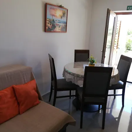 Apartment Jure Miljak