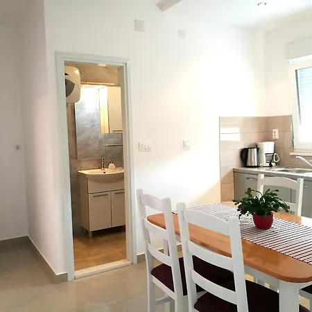Apartment Jure Miljak